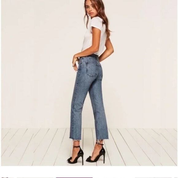 Reformation Petite Mid Crop raw hem Flare Jeans 28 Petite - Picture 6 of 10